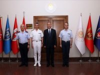 Bakan Akar, Yunan Heyet Başkanını Kabul Etti