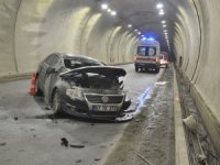 Tünelde Feci Kaza: 1 Ölü, 2 Yaralı
