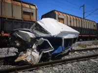 Mersin’de Tren Kazası: 1 Ölü, 4 Yaralı