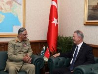 Pakistan Genelkurmay Başkanı Hayat, Bakan Akar’ı Ziyaret Etti
