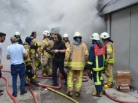Fatih’te Suni Deri İmalathanesinde Korkutan Yangın