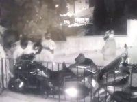 Ataşehir’de Kasklı Motosiklet Hırsızlığı Çetesi Kamerada