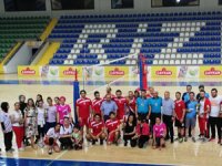 Rize’de Kurumlar Arası Voleybol Turnuvasında Dereceye Girenler Belli Oldu