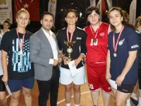 Streetball Turnuvasında Kazananlar Ödüllerini Aldı