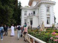 Atatürk Köşkü’nü Ziyaret Eden 4 Kişiden Biri Yabancı