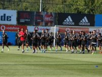Beşiktaş, Yeni Sezon Hazırlıklarını Sürdürdü