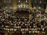 Selimiye Camii Bayram Sabahı Doldu Taştı