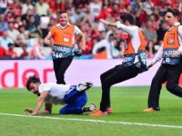 Finale Davetsiz Misafir