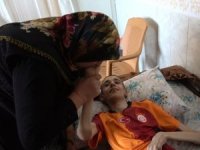 42 Yıldır Yaşamını 4 Engelli Çocuğuna Adayan Anne