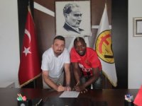 Sissoko İmzayı Attı