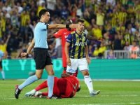 Emre Belözoğlu Bin 542 Gün Sonra Yeniden Fenerbahçe Formasıyla