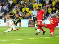 Fenerbahçe İlk Yarı Top Göstermedi