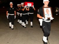Şehit polis Akın Çelebi’nin naaşı Trabzon’a getirildi