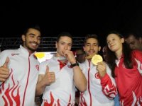 Dünya Şampiyonu Cimnastikçi İbrahim Çolak, İzmir’de Coşkuyla Karşılandı