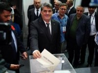 Beşiktaş’ta Başkan Adaylarından Serdal Adalı Oyunu Kullandı