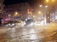 Rize Valiliğinden Sel Uyarısı Yapıldı