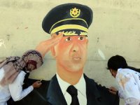 Muşlu Öğrenciler Şehit Emniyet Müdürü Altuğ Verdi'nin Resmini Duvara İşledi
