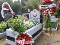 Naim Süleymanoğlu Vefatının 2. Yılında Mezarı Başında Anıldı
