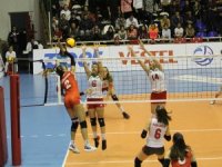 2020 Cev 17 Yaş Altı Kızlar Avrupa Şampiyonası Elemeleri: Türkiye: 3 - Bulgaristan: 0