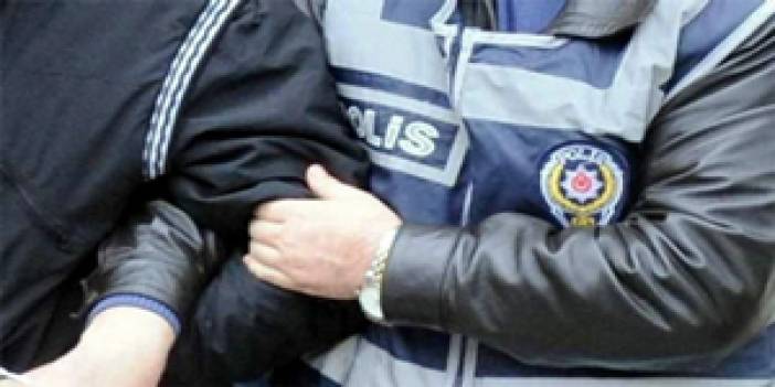 Müvekkili için gitti, kendisi de tutuklandı