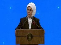 "Kadının Güçlenmesini, Ailenin Mukavemeti İle Ters Orantılı Görmüyorum"