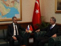 Bakan Akar Rus Mevkidaşı Şoygu İle Görüştü