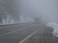 Bolu’da, Ulaşıma Kapanan Karabük-gerede Yolu 4 Saatin Sonunda Açıldı