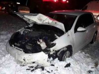 Tatvan’da Zincirleme Trafik Kazası: 2 Ölü, 3 Yaralı