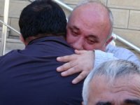 Acılı Ağabey İle Baba Gözyaşlarına Boğuldu