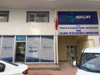 ÇAYKUR Mevsimlik İşçi Başvuruları Devam Ediyor. Rize İŞKUR Önü Sessizliğe Büründü !