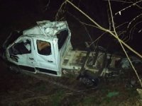 Giresun'da devrilen kamyonetin sürücüsü hayatını kaybetti