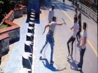 Sigara Vermeyen Gence Şehrin Göbeğinde Dehşeti Yaşattılar