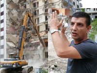 Rize'de çöktü denilen binanın altında kaldığı söylenen operatör konuştu: "Bilinçli bir şekilde bu binayı indirdik"