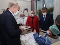 Bakanlar, Fabrikadaki Patlamada Yaralanan Çalışanları Dinledi