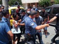 Eşi Gözaltına Alınan Kadın, Polislere Zor Anlar Yaşattı