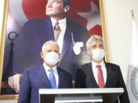 “Biz Akdeniz’i Ege Denizini Başkalarına Yedirmeyiz”