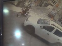 Kaza Ânı Saniye Saniye Kameraya Yansıdı