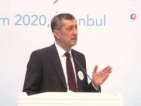 Bakan Selçuk: “Okul Sokaktan Ya Da Çarşı Pazardan Çok Daha Kontrollü Bir Yerdir”