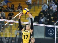 Vakıfbank Fenerbahçe Opet’e Set Vermedi