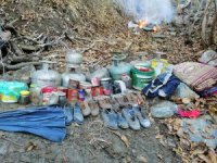 Hizan’da Terör Operasyonunda Tüp Ve Yaşam Malzemeleri Ele Geçirildi