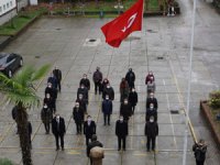 Rize'de Okullarda Bayrak Töreni Yapıldı, İstiklal Marşı Okundu