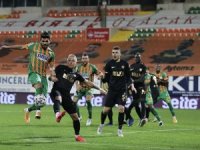 7 Gollü Duelloda Zafer Alanyaspor’un!