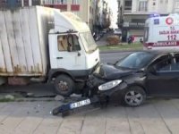 Kısıtlamada Alkollü Araç Kullanarak Kaza Yapan Gençler Ortalığı Birbirine Kattı