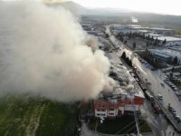 Tekstil Fabrikasını Saran Alevler Havadan Görüntülendi