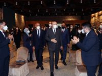 Cumhurbaşkanı Erdoğan: "Gavurun Kılıcını Sallayarak Üzerimize Gelenleri Gördükçe Üzülüyoruz"