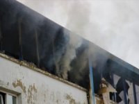 Maden Kimyasalları Bulunan Depo Alevlere Teslim Oldu