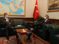 Milli Savunma Bakanı Hulusi Akar, Slovenya Büyükelçisi Primoz Seligo’yu Kabul Etti