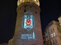 Galata Kulesi’ne Beşiktaş Arması Yansıtıldı