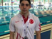 Genç Milli Yüzücü Dünya İkincisi Oldu