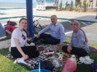 Rize Belediye Başkanı Metin Sahilde İncelemede